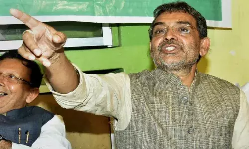 राहुल गांधी की वोटर अधिकार यात्रा पर मचा सियासी घमासान, एमके स्टालिन को शामिल करने को लेकर एनडीए नेताओं ने साधा निशाना