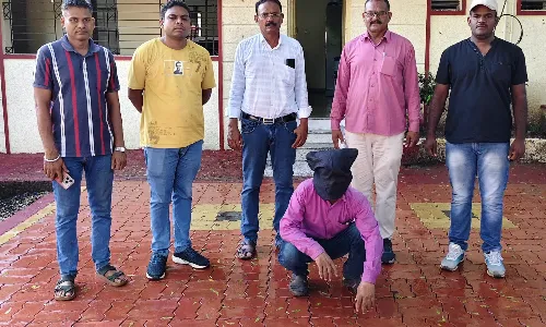 अमरावती में लिफ्ट देने के बहाने वृद्ध को चाकू मारकर लूटने वाला गिरफ्तार अमरावती में लिफ्ट देने के बहाने वृद्ध को चाकू मारकर लूटने वाला गिरफ्तार
