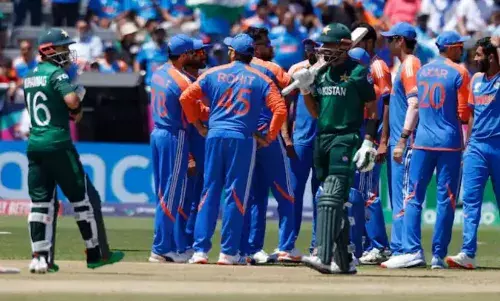 कोई नहीं दे सकता 100 फीसदी गारंटी , भारत-पाकिस्तान मुकाबले पर UAE क्रिकेट बोर्ड का बड़ा बयान कोई नहीं दे सकता 100 फीसदी गारंटी , भारत-पाकिस्तान मुकाबले पर UAE क्रिकेट बोर्ड का बड़ा बयान