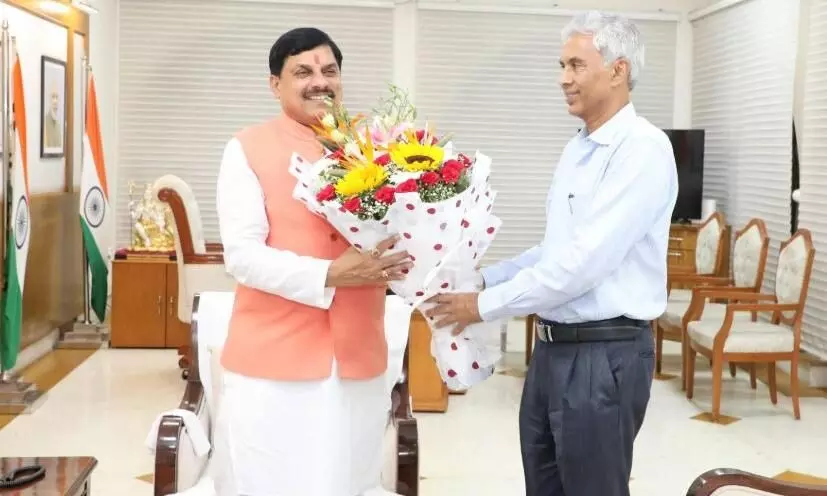 अनुराग जैन को मिला एक्टेंशन, 2026 तक बने रहेंगे मुख्य सचिव, 31 अगस्त को होने वाले थे रिटायर अनुराग जैन को मिला एक्टेंशन, 2026 तक बने रहेंगे मुख्य सचिव, 31 अगस्त को होने वाले थे रिटायर