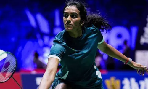 पीवी सिंधु वर्ल्ड चैंपियनशिप से बाहर, क्वार्टर फाइनल में इंडोनेशियन खिलाड़ी से मिली हार पीवी सिंधु वर्ल्ड चैंपियनशिप से बाहर, क्वार्टर फाइनल में इंडोनेशियन खिलाड़ी से मिली हार