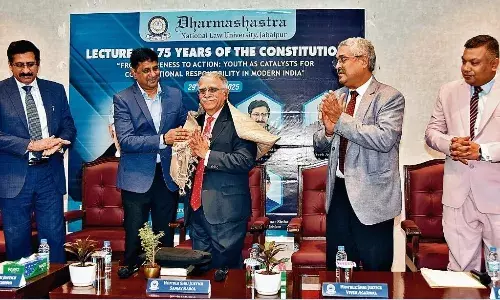 लोकतांत्रिक प्रथाओं को मजबूत करने में युवाओं की अहम भूमिका- जस्टिस करोल लोकतांत्रिक प्रथाओं को मजबूत करने में युवाओं की अहम भूमिका- जस्टिस करोल