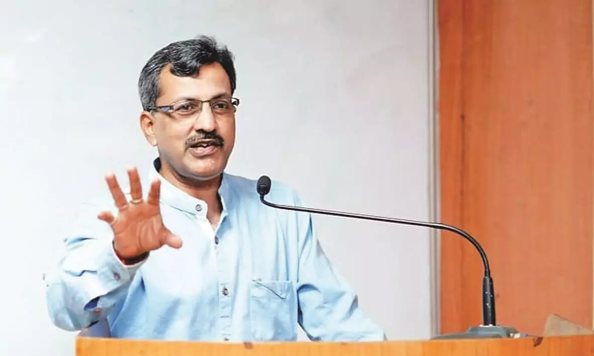 रक्षा क्षेत्र में एमएसएमई के लिए सुनहरे अवसर : डॉ. दास रक्षा क्षेत्र में एमएसएमई के लिए सुनहरे अवसर : डॉ. दास