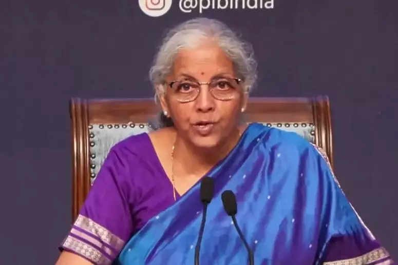 क्या हम सिगरेट-तंबाकू पर 5 फीसदी GST लगाएं, मीडिया के सवाल को लेकर वित्त मंत्री निर्मला सीतारमण ने कांग्रेस पर साधा निशाना क्या हम सिगरेट-तंबाकू पर 5 फीसदी GST लगाएं, मीडिया के सवाल को लेकर वित्त मंत्री निर्मला सीतारमण ने कांग्रेस पर साधा निशाना