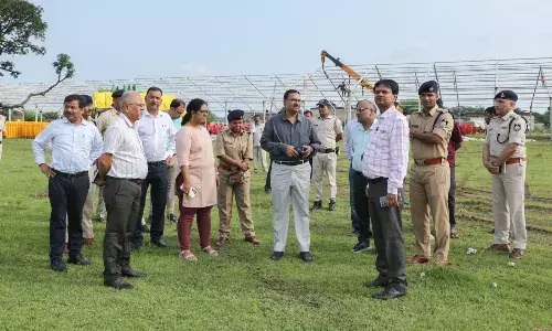 कमिश्नर एवं आईजी ने अमानगंज पहुंचकर कार्यक्रम स्थल की देखी व्यवस्थाएं, अधिकारियों को पूर्व तैयारियों के संबंध में दिए निर्देश कमिश्नर एवं आईजी ने अमानगंज पहुंचकर कार्यक्रम स्थल की देखी व्यवस्थाएं, अधिकारियों को पूर्व तैयारियों के संबंध में दिए निर्देश