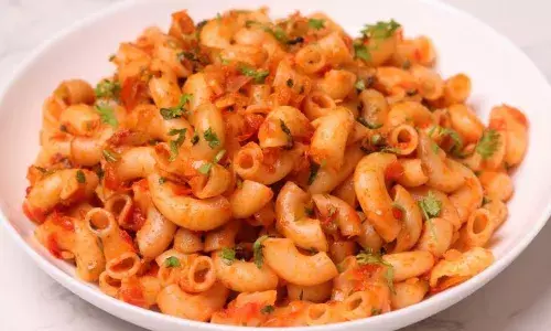 टीचर्स डे पर अपने टीचर्स के लिए बनाना है मैक्रोनी, तो यहां देखें खास तरह की रेसिपी, टीचर्स खाकर हो जाएंगे खुश टीचर्स डे पर अपने टीचर्स के लिए बनाना है मैक्रोनी, तो यहां देखें खास तरह की रेसिपी, टीचर्स खाकर हो जाएंगे खुश