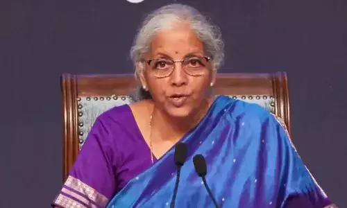 क्या हम सिगरेट-तंबाकू पर 5 फीसदी GST लगाएं, मीडिया के सवाल को लेकर वित्त मंत्री निर्मला सीतारमण ने कांग्रेस पर साधा निशाना क्या हम सिगरेट-तंबाकू पर 5 फीसदी GST लगाएं, मीडिया के सवाल को लेकर वित्त मंत्री निर्मला सीतारमण ने कांग्रेस पर साधा निशाना