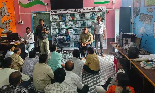 शासकीय उच्चतर माध्यमिक विद्यालय में दिया गया प्रशस्त मोबाइल ऐप का प्रशिक्षण शासकीय उच्चतर माध्यमिक विद्यालय में दिया गया प्रशस्त मोबाइल ऐप का प्रशिक्षण