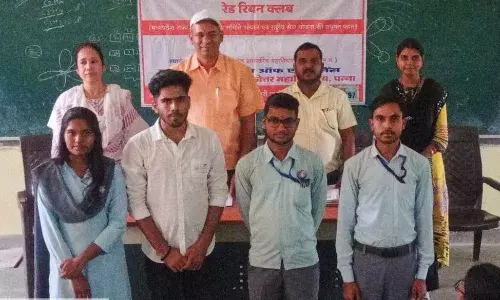 छत्रशाल महाविद्यालय में रेड रिबन क्लब के पियर एजुकेटर का चयन व उन्मुखीकरण आयोजित