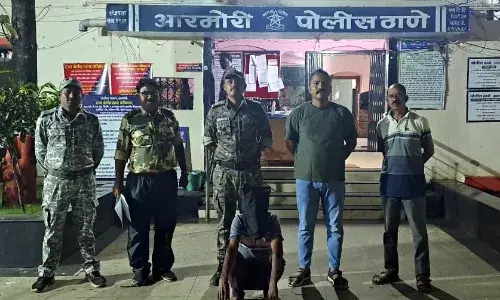 सुगंधित तंबाकू के कारखाने पर छापा 7 लाख 84 हजार का माल जब्त