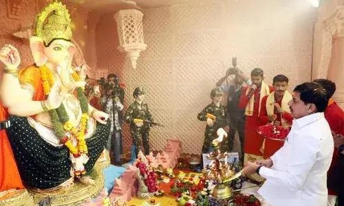 गणेश उत्सव में भी थीम बना ऑपरेशन सिंदूर, युवाओं में राष्ट्र प्रेम सराहनीय - मुख्यमंत्री डॉ.यादव गणेश उत्सव में भी थीम बना ऑपरेशन सिंदूर, युवाओं में राष्ट्र प्रेम सराहनीय - मुख्यमंत्री डॉ.यादव