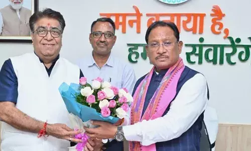 मुख्यमंत्री से ट्रिपल आई टी नया रायपुर के निदेशक प्रोफेसर ओमप्रकाश व्यास ने की सौजन्य मुलाकात मुख्यमंत्री से ट्रिपल आई टी नया रायपुर के निदेशक प्रोफेसर ओमप्रकाश व्यास ने की सौजन्य मुलाकात