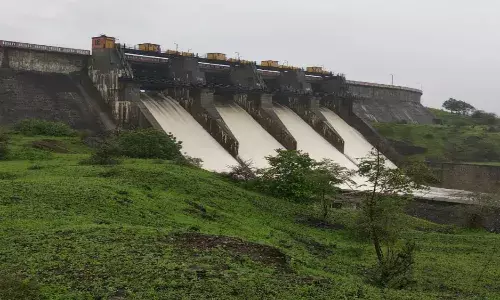 सतपुड़ा में बारिश से बांध लबालब, मोर बांध 85% भरा - किसानों में खुशी सतपुड़ा में बारिश से बांध लबालब, मोर बांध 85% भरा - किसानों में खुशी