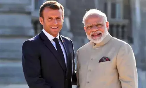 पीएम मोदी और फ्रांस के राष्ट्रपति मैक्रों की फोन पर हुई बात, रूस-यूक्रेन संघर्ष विराम पर गहन चर्चा पीएम मोदी और फ्रांस के राष्ट्रपति मैक्रों की फोन पर हुई बात, रूस-यूक्रेन संघर्ष विराम पर गहन चर्चा