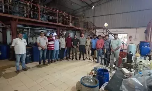 तेलंगाना की रसायन फैक्ट्री से जब्त 12 हजार करोड़ का ड्रग्स, अंतरराष्ट्रीय स्तर पर जुड़े तार तेलंगाना की रसायन फैक्ट्री से जब्त 12 हजार करोड़ का ड्रग्स, अंतरराष्ट्रीय स्तर पर जुड़े तार