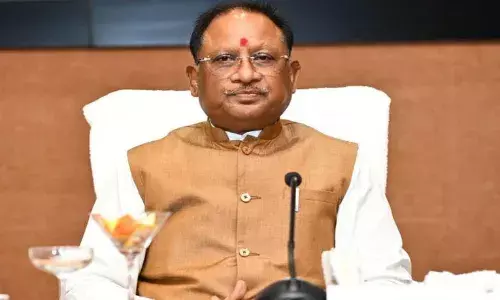 विविध पौराणिक प्रसंगों एवं आधुनिक घटनाओं पर आधारित सुसज्जित झांकियां बनी आकर्षण का केंद्र: झांकियों को देखने रायपुर में उमड़ा जनसैलाब