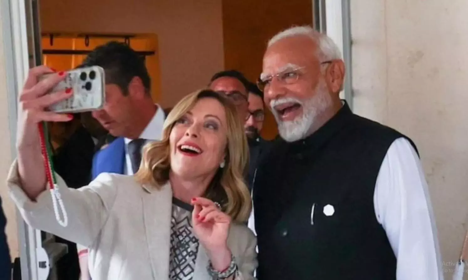 भारत और इटली के बीच हुई बात, पीएम जॉर्जिया मेलोनी ने द्विपक्षीय संंबंधों को लेकर कही ये बात भारत और इटली के बीच हुई बात, पीएम जॉर्जिया मेलोनी ने द्विपक्षीय संंबंधों को लेकर कही ये बात