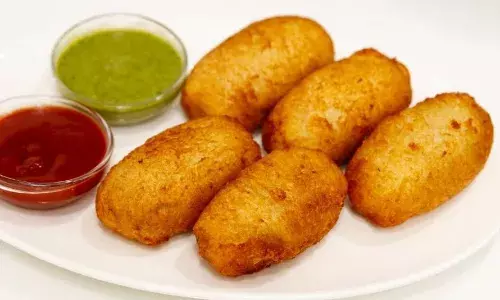 बारिश में हो रही ब्रेड रोल खाने की क्रेविंग, तो इस रेसिपी को जरूर करें ट्राई, घर पर ही बन जाएंगे शानदार चीज आलू ब्रेड रोल्स बारिश में हो रही ब्रेड रोल खाने की क्रेविंग, तो इस रेसिपी को जरूर करें ट्राई, घर पर ही बन जाएंगे शानदार चीज आलू ब्रेड रोल्स