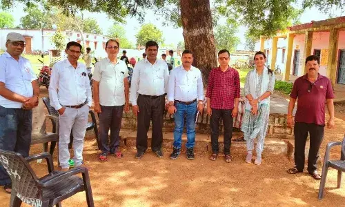 छात्रों को मिली सूक्ष्म उद्योग उन्नयन योजना और बागवानी की जानकारी छात्रों को मिली सूक्ष्म उद्योग उन्नयन योजना और बागवानी की जानकारी