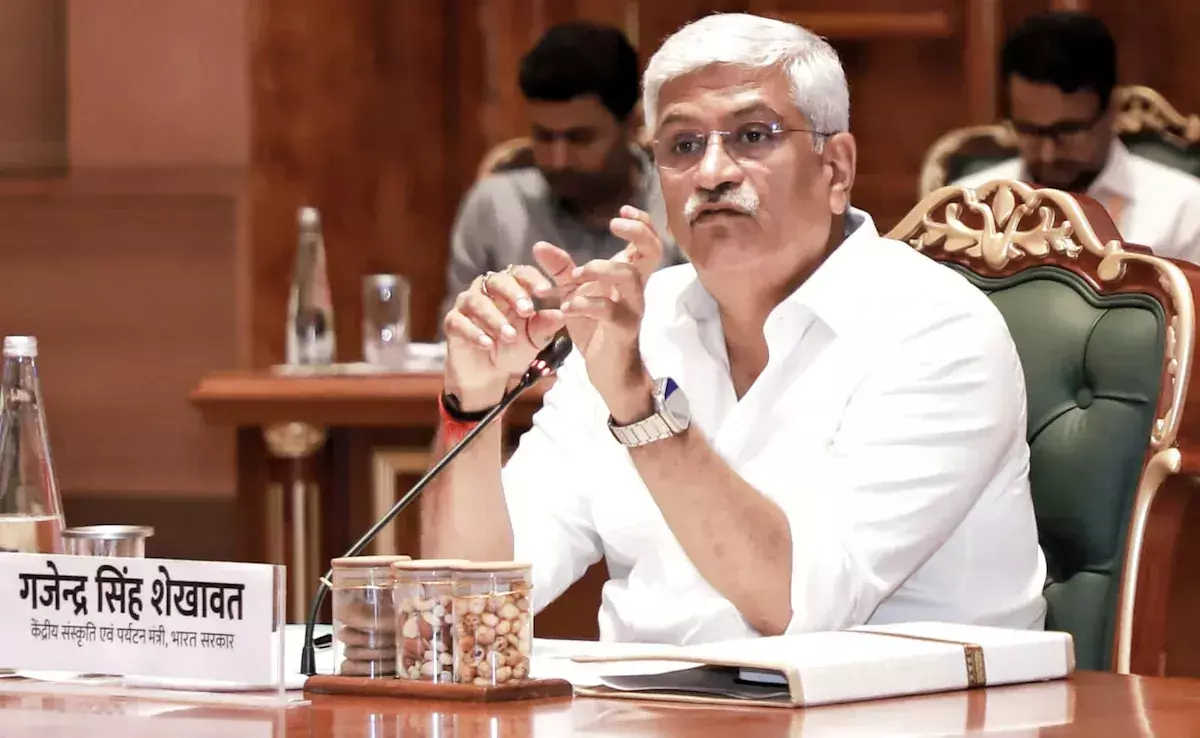 शेखावत ने कहा - पहले की सरकारों ने हीन भावना में हमारी परंपराओं की उपेक्षा की शेखावत ने कहा - पहले की सरकारों ने हीन भावना में हमारी परंपराओं की उपेक्षा की