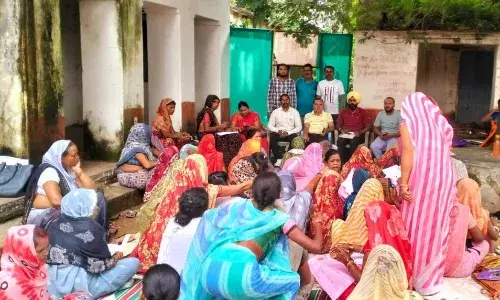 आंगनबाड़ी कार्यकर्ताओं की बैठक, सुकन्या समृद्धि खाते के लाभ बताए आंगनबाड़ी कार्यकर्ताओं की बैठक, सुकन्या समृद्धि खाते के लाभ बताए