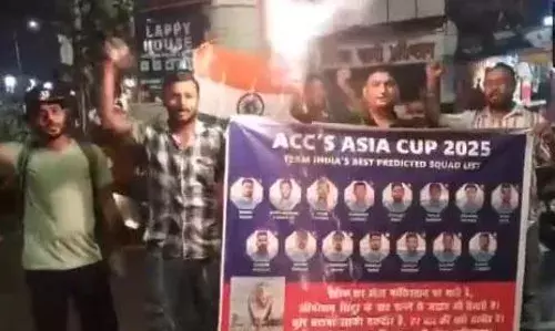 भारतीय टीम की विजेता पर देश ऐसे मना रहा जश्न, कहीं हो रही आतिशबाजी तो कहीं बजा शंख, देखिए वीडियो