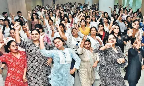 आज से शुरू होगा सिंगल रास डांडिया की रिहर्सल भी है जारी आज से शुरू होगा सिंगल रास डांडिया की रिहर्सल भी है जारी