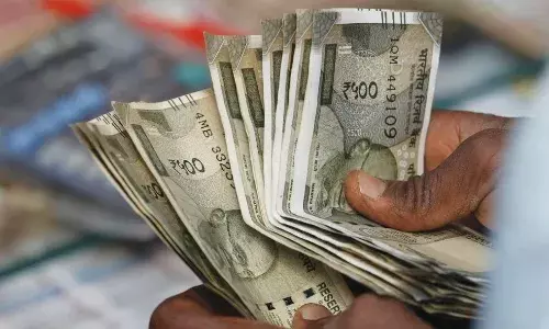 नौकरी दिलाने के नाम पर रिटायर्ड सैनिक से साढ़े 9 लाख रुपए ठगे