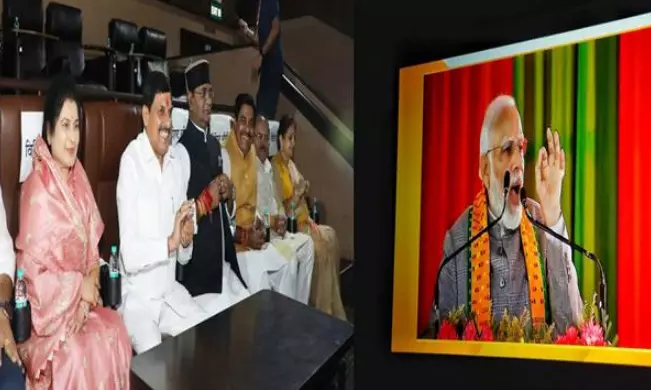 प्रधानमंत्री नरेंद्र मोदी के बाल्यकाल की परिस्थितियों पर एक आदर्श फिल्म है चलो जीते हैं - मुख्यमंत्री डॉ. यादव प्रधानमंत्री नरेंद्र मोदी के बाल्यकाल की परिस्थितियों पर एक आदर्श फिल्म है चलो जीते हैं - मुख्यमंत्री डॉ. यादव
