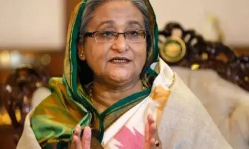 पूर्व प्रधानमंत्री शेख हसीना और उनके परिवार के कई सदस्य आगामी आम चुनाव में मतदान नहीं कर पाएंगे पूर्व प्रधानमंत्री शेख हसीना और उनके परिवार के कई सदस्य आगामी आम चुनाव में मतदान नहीं कर पाएंगे