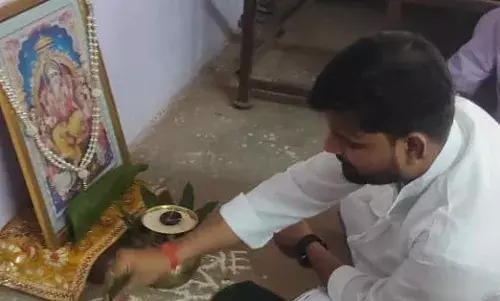 वैष्णव माता औद्योगिक प्रशिक्षण संस्थान में देवशिल्पी भगवान विश्वकर्मा जी का हुआ पूजन वैष्णव माता औद्योगिक प्रशिक्षण संस्थान में देवशिल्पी भगवान विश्वकर्मा जी का हुआ पूजन