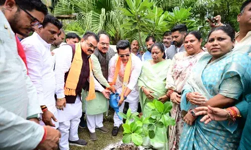 सांसद और भोजपुरी अभिनेता रवि किशन ने कहा, राहुल गांधी अमेरिकी राष्ट्रपति का पढ़ें ट्वीट सांसद और भोजपुरी अभिनेता रवि किशन ने कहा, राहुल गांधी अमेरिकी राष्ट्रपति का पढ़ें ट्वीट