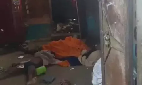 महिला एवं उसके छ: साल के बेटे की हत्या से उपजा आक्रोश, परिजनों तथा स्थानीय लोगों ने अजयगढ के माधौगंज में किया चक्काजाम