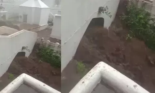 नाग नदी में बारिश के बाद बाढ़ का नजारा, सोशल मीडिया पर तेजी से वायरल वीडियो नाग नदी में बारिश के बाद बाढ़ का नजारा, सोशल मीडिया पर तेजी से वायरल वीडियो