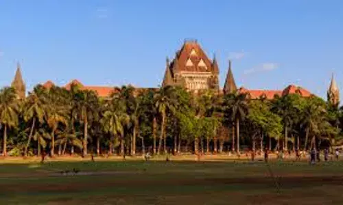 मराठा आरक्षण के खिलाफ जनहित याचिका खारिज, अदालत ने कहा -याचिकाकर्ता पीड़ित नहीं मराठा आरक्षण के खिलाफ जनहित याचिका खारिज, अदालत ने कहा -याचिकाकर्ता पीड़ित नहीं