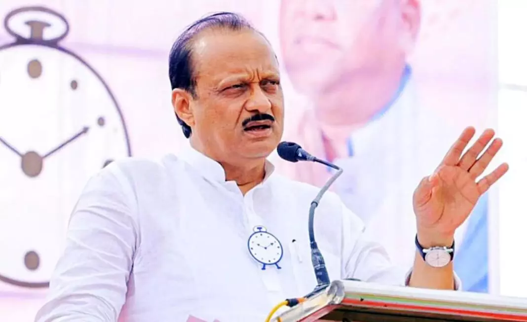 महायुति से अलग चुनाव लड़ने की तैयारी में अजित पवार! डिप्टी CM के बयान से सियासी हलचल तेज, कहा - हालात को देखकर... महायुति से अलग चुनाव लड़ने की तैयारी में अजित पवार! डिप्टी CM के बयान से सियासी हलचल तेज, कहा - हालात को देखकर...