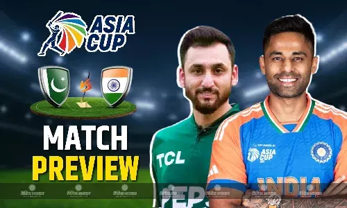 विवाद के बाद आज फिर होगी भारत-पाकिस्तान में भिड़ंत, क्या असर दिखाएगी दुबई की पिच, जानें दोनों टीमों की प्लेइंग इलेवन विवाद के बाद आज फिर होगी भारत-पाकिस्तान में भिड़ंत, क्या असर दिखाएगी दुबई की पिच, जानें दोनों टीमों की प्लेइंग इलेवन