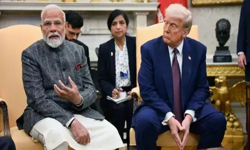 देशवासियों की 2.5 लाख करोड़ रुपए से ज्यादा की होगी बचत, ट्रंप के टैरिफ को लगेगा बड़ा झटका! देशवासियों की 2.5 लाख करोड़ रुपए से ज्यादा की होगी बचत, ट्रंप के टैरिफ को लगेगा बड़ा झटका!