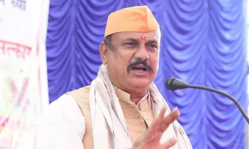 जनता को स्वदेशी का उपदेश देने वाले... पीएम मोदी के राष्ट्र संबोधन को लेकर कांग्रेस ने साधा निशाना जनता को स्वदेशी का उपदेश देने वाले... पीएम मोदी के राष्ट्र संबोधन को लेकर कांग्रेस ने साधा निशाना