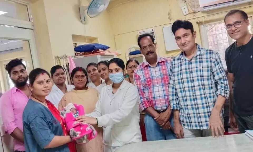 800 ग्राम के शिशु ने जीती जिदंगी की जंग पन्ना के एसएनसीयू में मिला नया जीवन 800 ग्राम के शिशु ने जीती जिदंगी की जंग पन्ना के एसएनसीयू में मिला नया जीवन