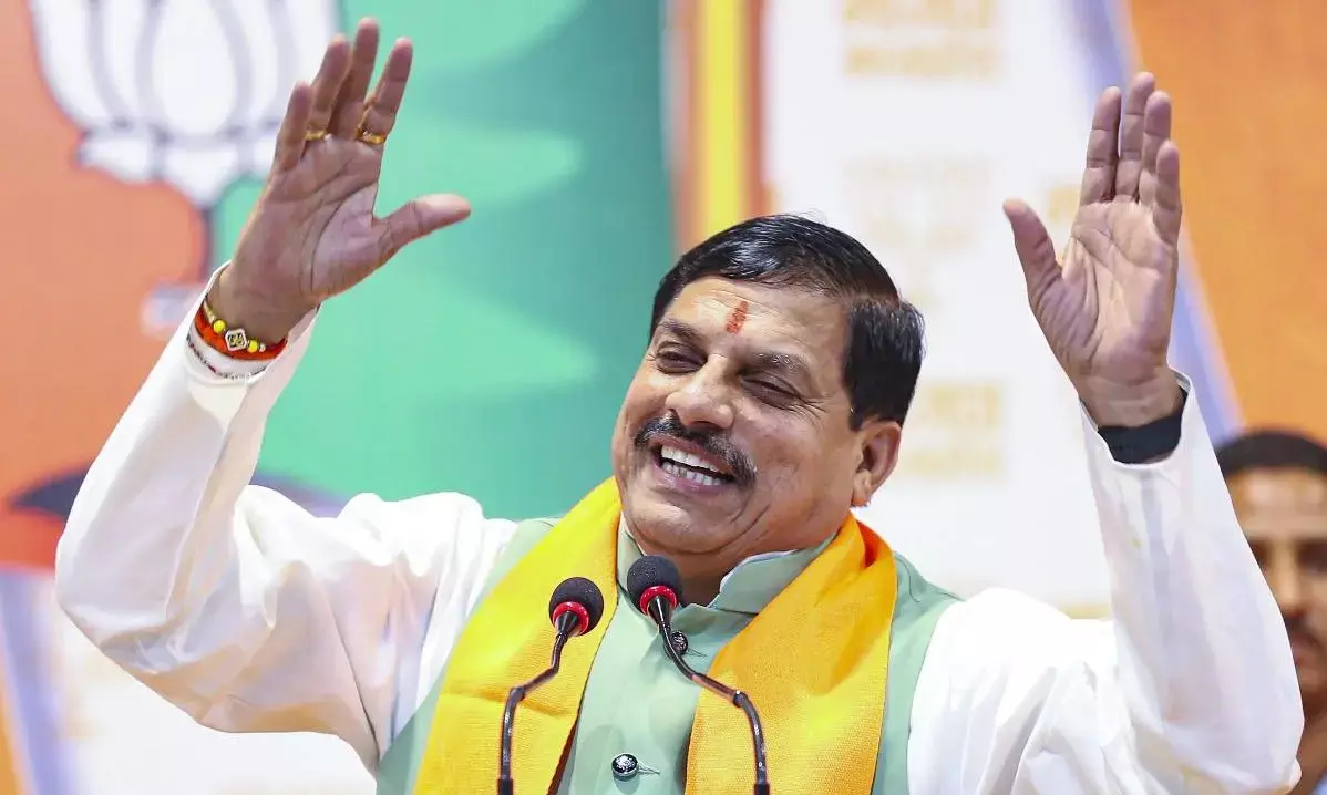 सीएम मोहन यादव के नेतृत्व में आयोजित हुई मंत्रिमंडल की बैठक, प्रदेश के कई शहरों को मिली हेलीकॉप्टर सेवा
