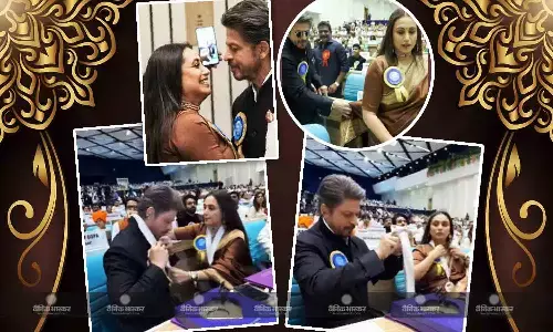 शाहरुख ने संवारे रानी मुखर्जी के बाल तो, रानी ने इस तरह की एक्टर की मदद, फैंस बोले-‘एक दिल है कितनी बार जीतोगे…’