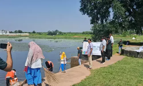 कमला बाई तालाब में चलाया गया सफाई अभियान