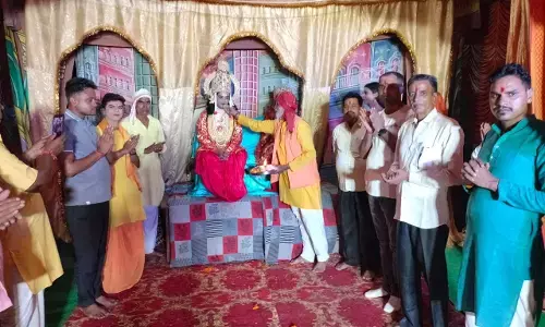 पहाडीखेरा में मुकुट पूजन के साथ रामलीला का हुआ शुभारंभ, नारद मोह का प्रथम दिवस हुआ मंचन