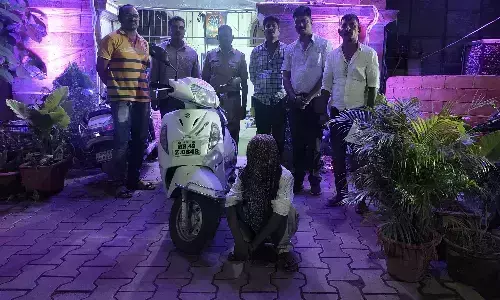 नागपुर रेलवे स्टेशन से मोपेड चोरी करने वाला आरोपी गिरफ्तार