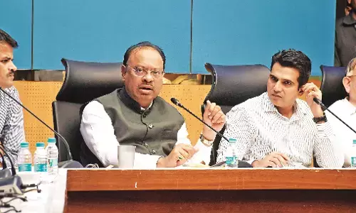 नया नागपुर, 1.57 करोड़/ एकड़ का भाव किसानों ने ठुकरा दिया नया नागपुर, 1.57 करोड़/ एकड़ का भाव किसानों ने ठुकरा दिया