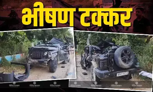 गुरुग्राम में भीषण सड़क हादसा, तेज रफ्तार थार डिवाइडर से टकराने के बाद पलटी, 5 लोगों की मौत गुरुग्राम में भीषण सड़क हादसा, तेज रफ्तार थार डिवाइडर से टकराने के बाद पलटी, 5 लोगों की मौत
