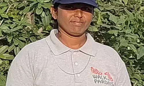 रंगों व उम्मीदों से गढी नई तस्वीर, कभी उपेक्षित रहीं अब बनीं अनुकरणीय मिशाल रंगों व उम्मीदों से गढी नई तस्वीर, कभी उपेक्षित रहीं अब बनीं अनुकरणीय मिशाल