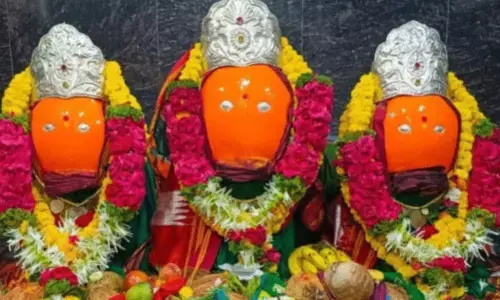 शारदीय नवरात्रि उत्सव में वडमाऊली माता मंदिर में उमड़ा भक्तों का सैलाब शारदीय नवरात्रि उत्सव में वडमाऊली माता मंदिर में उमड़ा भक्तों का सैलाब