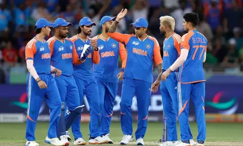 भारतीय गेंदबाजों का चला जादू, 16वें ओवर तक गिरे छह विकेट, 134 पर खेल रहा पाकिस्तान